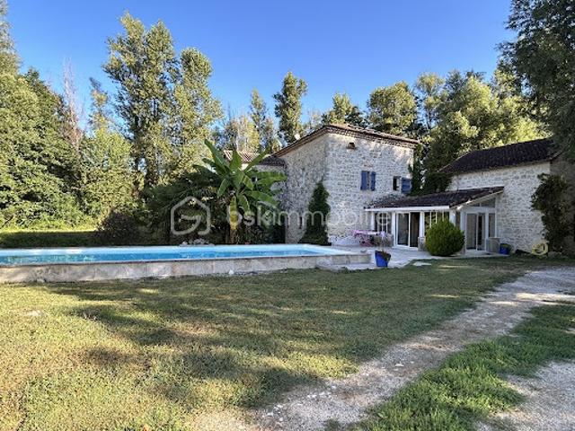 Vente Moulin 11 pièces 276 m2 Agen
