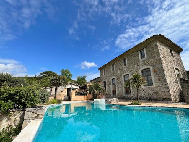Vente Moulin 19 pièces 550 m2 Saint Hippolyte du Fort
