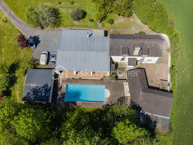 Vente Moulin 7 pièces 284 m2 Artiguelouve