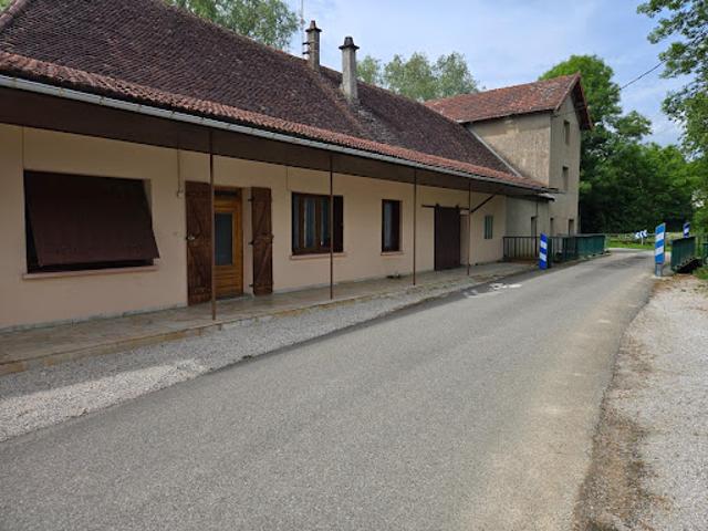 Vente Moulin 4 pièces 110 m2 Louhans