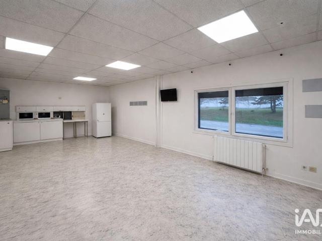 Vente Murs commerciaux 1 800 m²