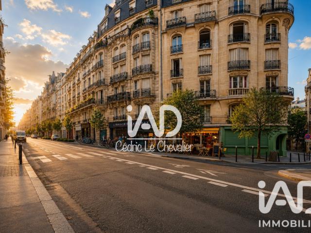 Vente Parking 3 100 m&sup2 3100m² Paris 18ème