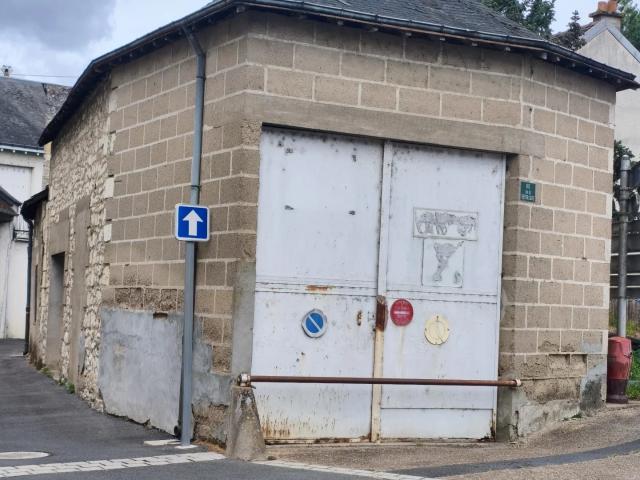 Vente Parking 61 m²