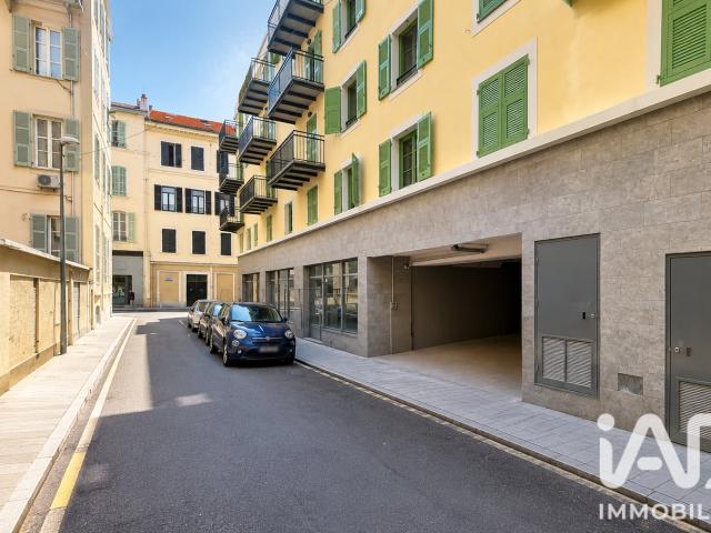 Vente Parking/garage/box 15 m²