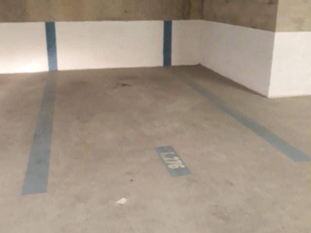 Vente Parking/garage/box 16 m²