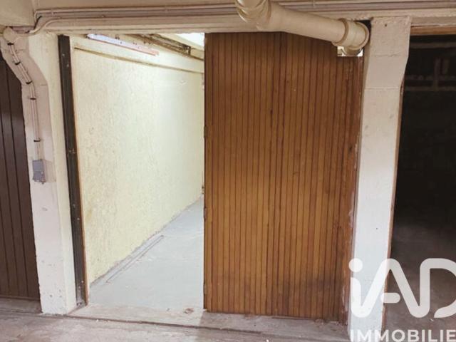 Vente Parking/garage/box 11 m²