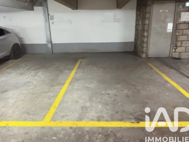Vente Parking/garage/box 12 m²