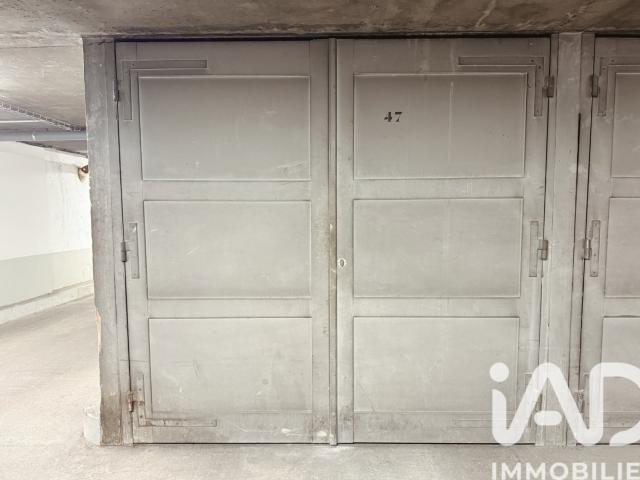 Vente Parking/garage/box 12 m²