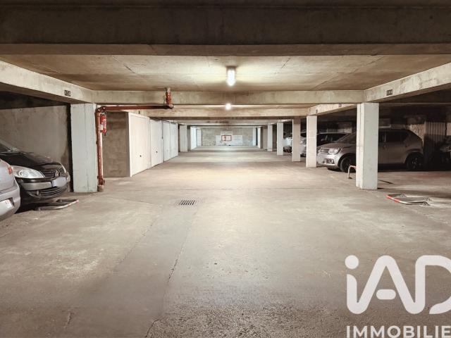 Vente Parking/garage/box 12 m²