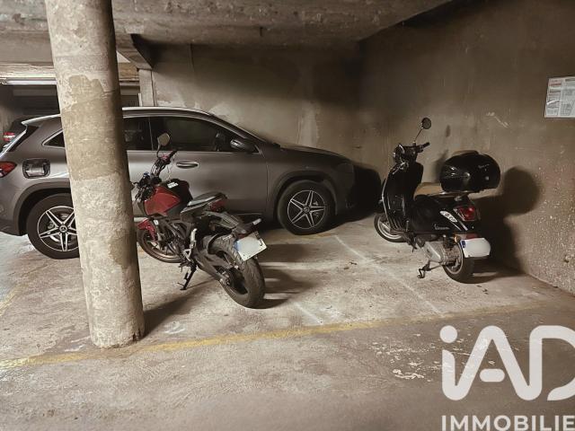 Vente Parking/garage/box 12 m²
