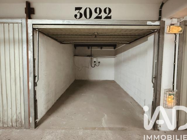 Vente Parking/garage/box 12 m²