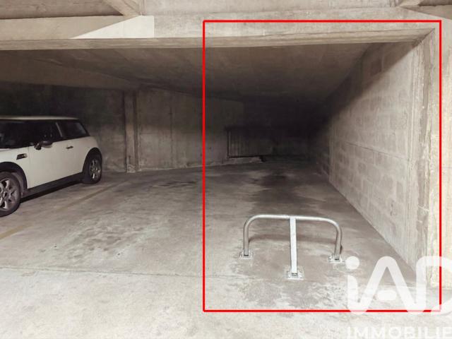 Vente Parking/garage/box 12 m²