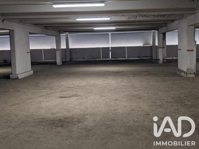 Vente Parking/garage/box 12 m²