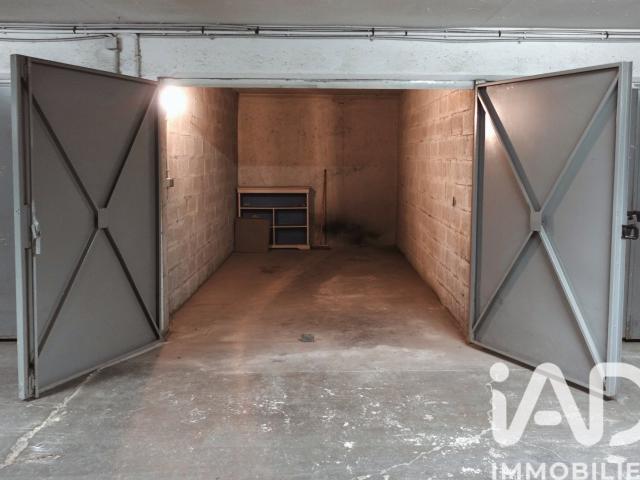 Vente Parking/garage/box 12 m²