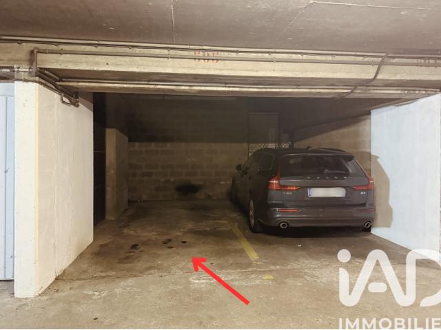 Vente Parking/garage/box 13 m²