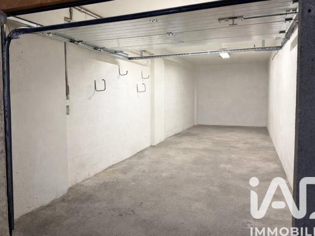 Vente Parking/garage/box 26 m²