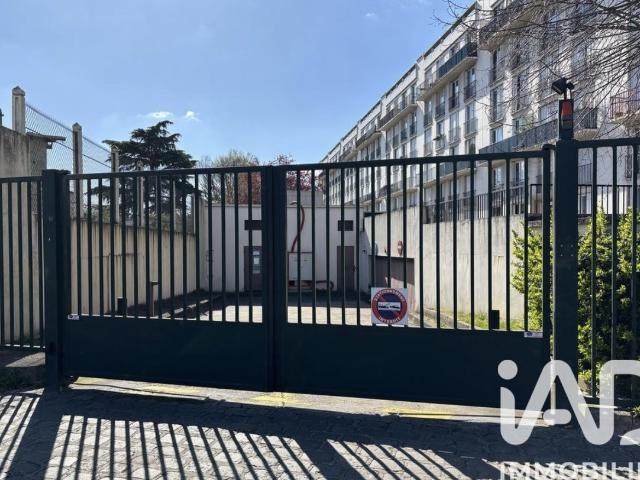 Vente Parking/garage/box 9 m²