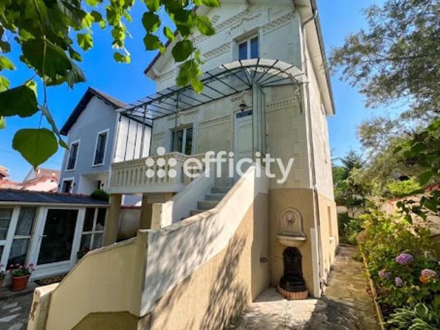 Vente Pavillon 4 pièces 71.4 m2 Saint maur des fosses