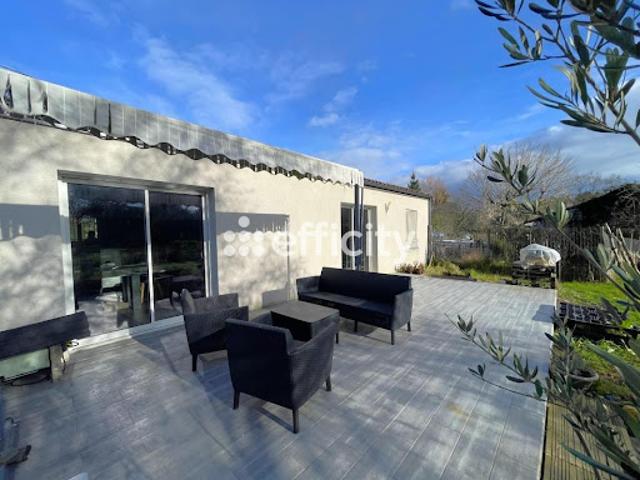 Vente Maison 4 pièces 80 m2 Laruscade