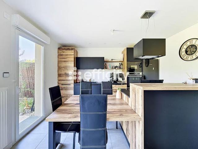 Vente Pavillon 4 pièces 85 m2 Roussillon