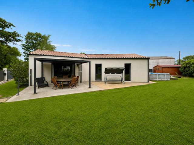 Vente Maison 4 pièces 105 m2 Saintes