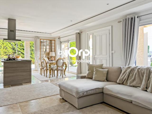 Vente Pavillon 4 pièces 113 m2 Domérat
