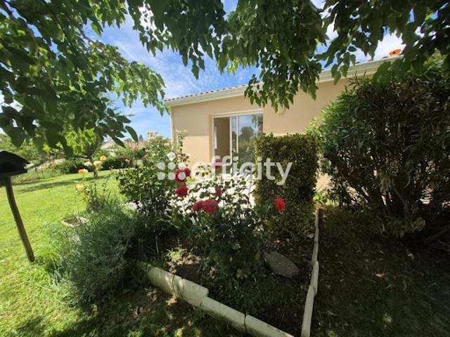 Vente Pavillon 5 pièces 91.42 m2 Terres de Haute Charente
