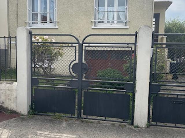 Vente Pavillon 5 pièces 99 m2 Le Blanc Mesnil