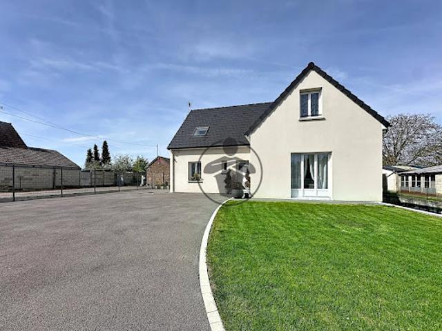 Vente Pavillon 5 pièces 143 m2 Saint Quentin