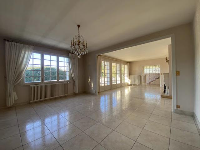 Vente Pavillon 5 pièces 237 m2 Varennes Vauzelles