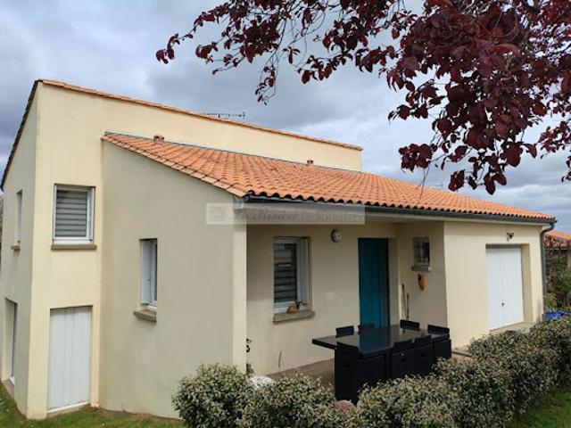 Vente Maison 6 pièces 104 m2 Mansle