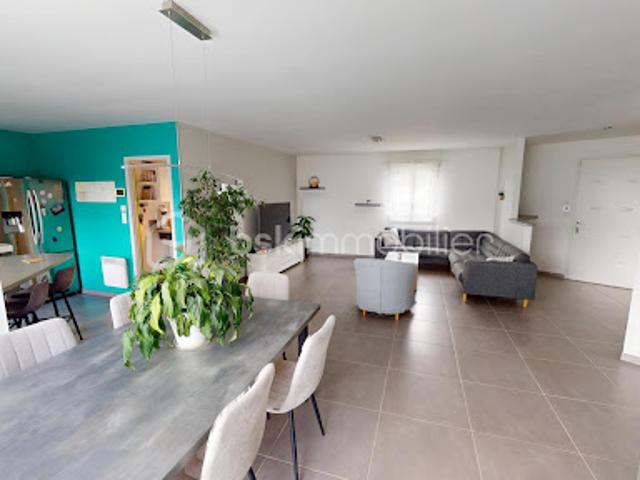 Vente Maison 6 pièces 124 m2 La Chapelle Saint Ursin
