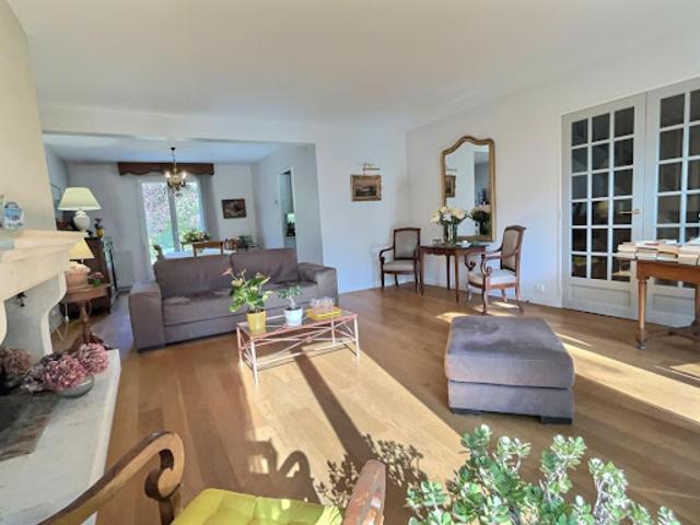 Vente Maison 6 pièces 150 m2 Mennecy