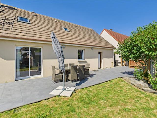 Vente Pavillon 7 pièces 108 m2 Joué l'Abbé
