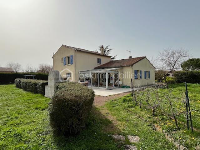 Vente Pavillon 7 pièces 120 m2 Fors