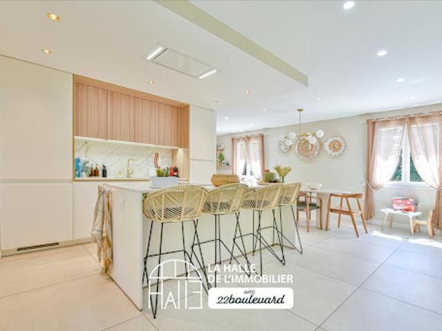 Vente Pavillon 7 pièces 128.8 m2 Saint Gence