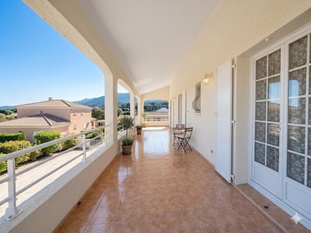 Vente Pavillon 7 pièces 180 m2 Furiani