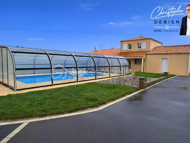 Vente Pavillon 7 pièces 199 m2 L'Oie