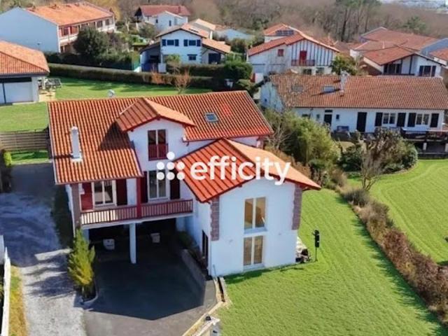 Vente Pavillon 7 pièces 265 m2 Bidart