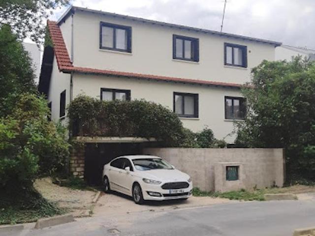 Vente Maison 8 pièces 254 m2 Champigny sur Marne