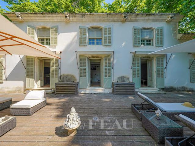 Vente Pavillon 10 pièces 400 m2 Aix en Provence