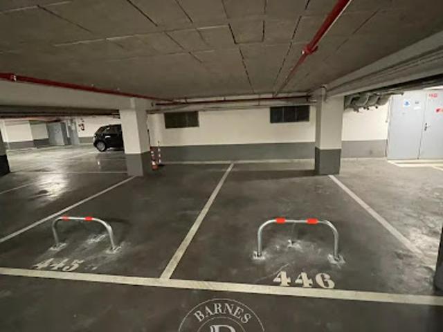 Vente Place de parking Paris 8ème