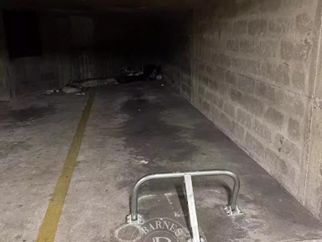 Vente Place de parking Paris 8ème