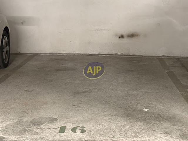 Vente Place de parking 0 m2 Paris 15ème