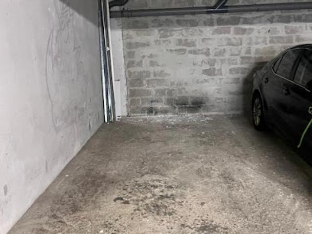 Vente Place de parking 0 m2 Paris 20ème