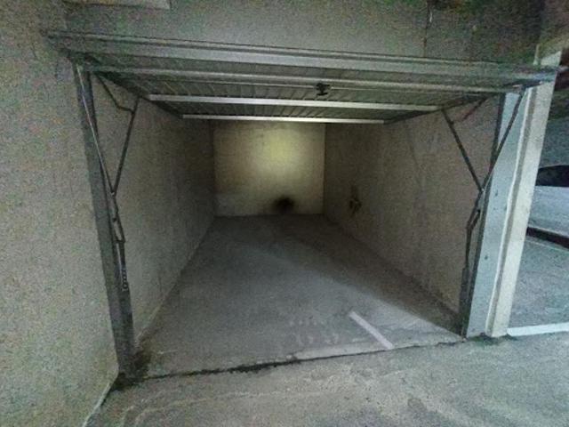 Vente Place de parking 14 m2 Montigny le Bretonneux