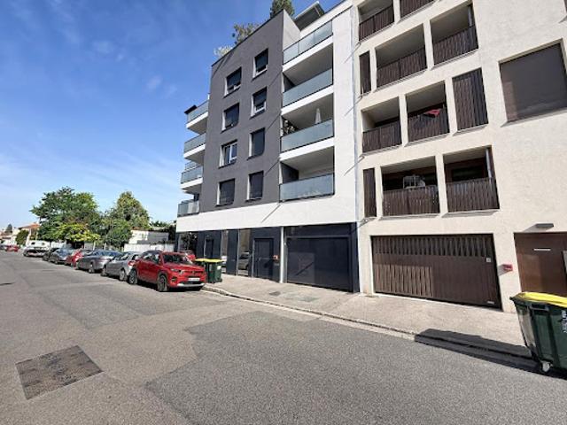 Vente Place de parking 14 m2 Villeurbanne