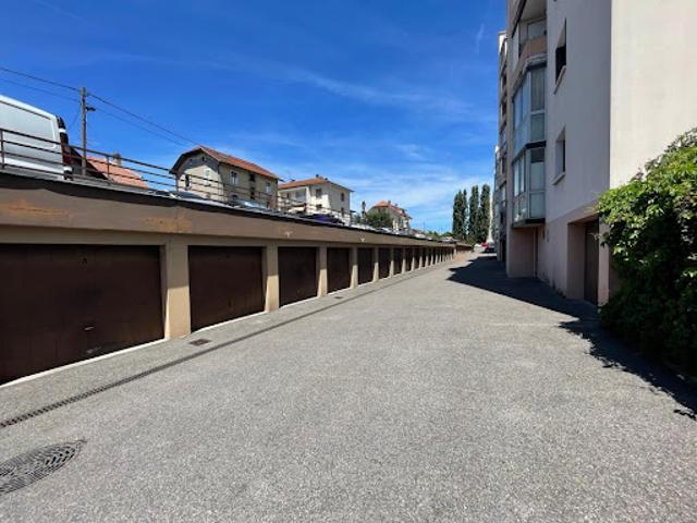 Vente Place de parking 15 m2 Annecy