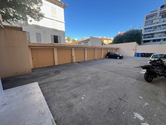 Vente Place de parking 16.6 m2 Cannes