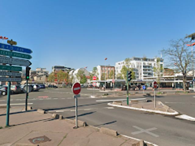 Vente Place de parking 173 m2 Asnieres sur seine